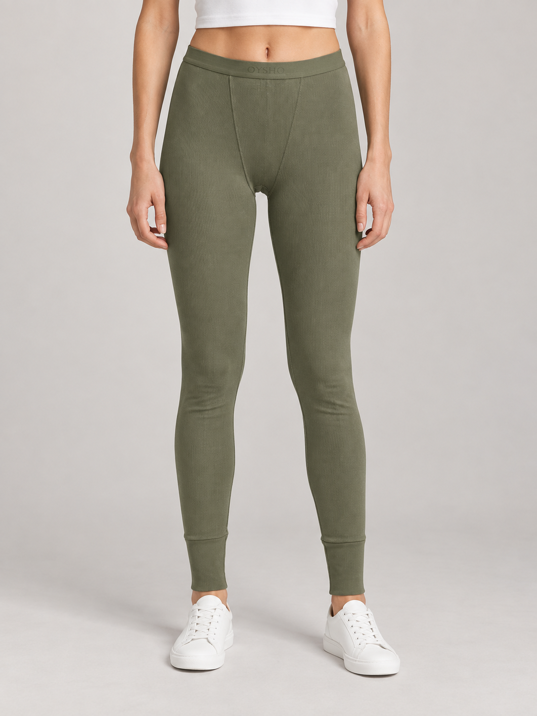 Oysho leggins kaki aderenti