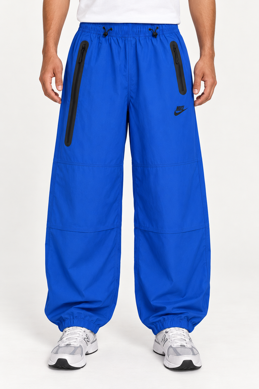 Pantaloni Nike Oversize in Nylon Blu Royal